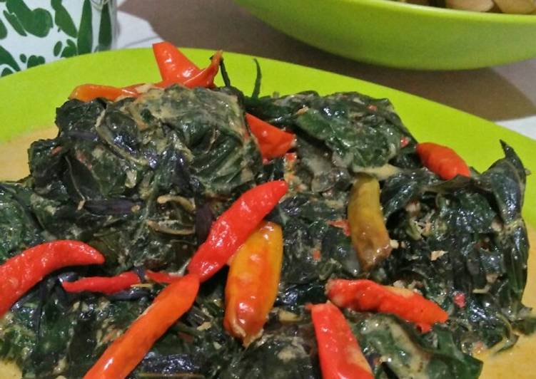 Resep Buntil daun singkong Anti Gagal