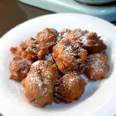 Foto di Frittelle di mela e mirtillo