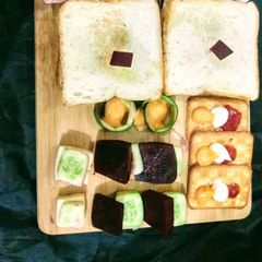 A picture of Sandwich with salad.