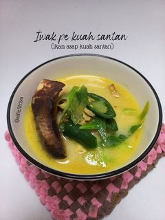 Foto resep Iwak Pe Kuah Santan (ikan asap)