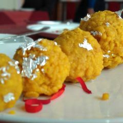A picture of Motichur laddu.