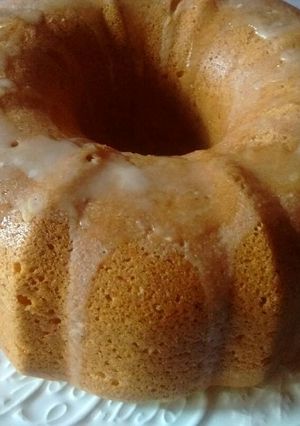 Una foto de Torta de naranja esponjosa
