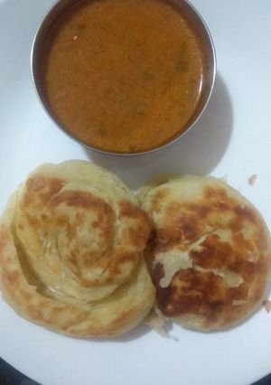 பன் பரோட்டா மற்றும் சால்னா செய்முறை முக்கிய புகைப்படம்
