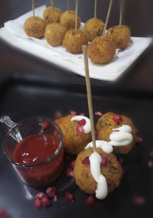 A picture of Mexican rice cheez balls with desi twist.