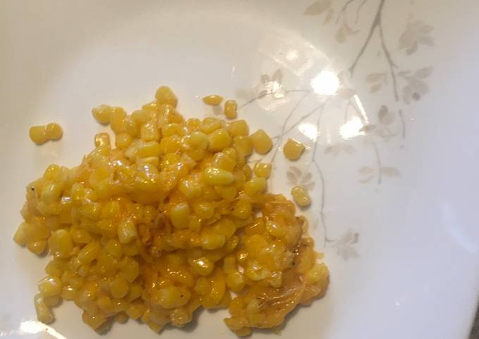 Sautéed corn with cheddar