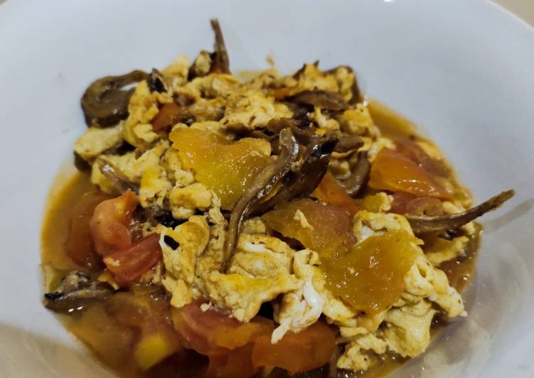 Resep Tumis tomat telur mudah dan sehat yang Lezat