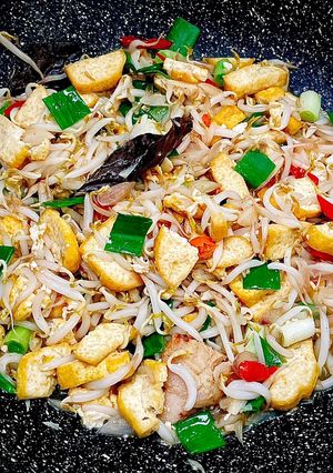 Foto resep Tumis Tauge Tahu Gurih Pedas Sedap