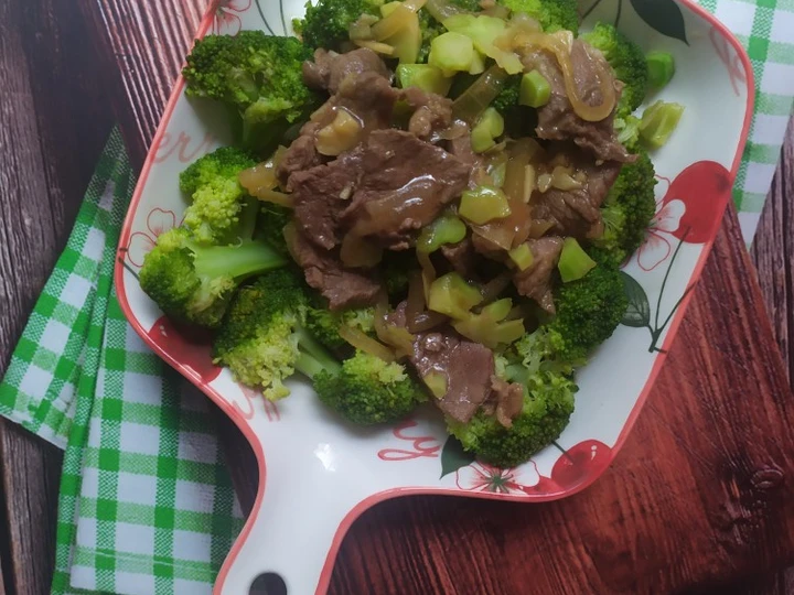 Langkah Mudah untuk Membuat Resep Brokoli ca Sapi yang  Bikin Ketagihan Anti Ribet, Uenak Banget