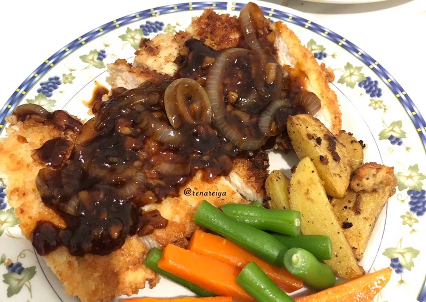 Steak Ayam Katsu