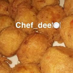 A picture of Irish potato ball.