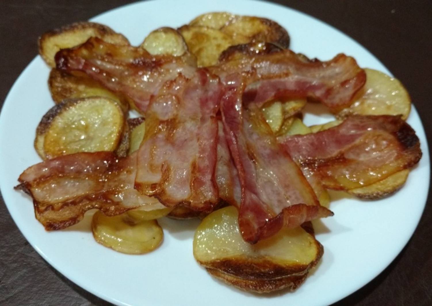 Papas al horno con panceta Receta de Luciana Fenos Cookpad