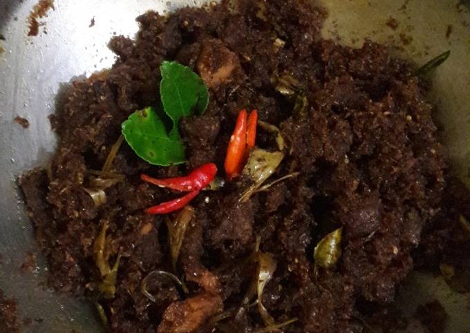 Yuk intip, Resep enak memasak Serundeng Daging Empuk &amp; Enak Tanpa Santan.#BikinRamadanBerkesan dijamin sempurna