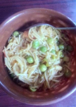 A picture of Namkeen vermicelli.