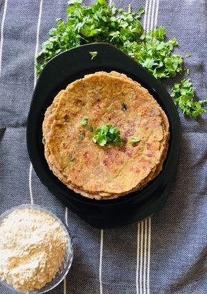 A picture of Rajgira stuffed paratha.