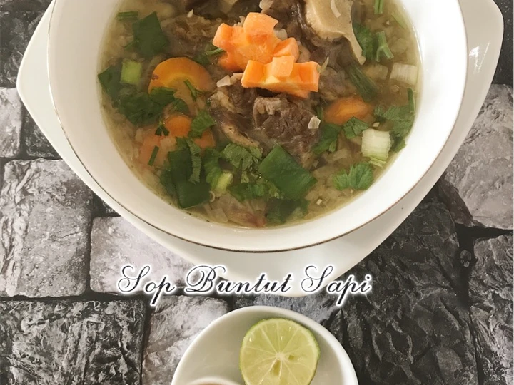Langkah Gampang Menyiapkan Resep Sop Buntut Sapi Anti Ribet, Sempurna