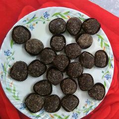 A picture of Mocha Balls.