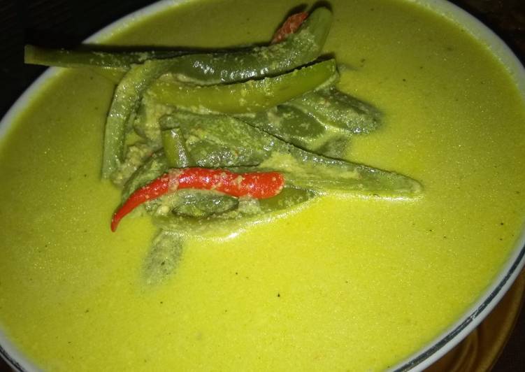 Resep masakan Gulai kuning terong hijau | Bahan Membuat Gulai kuning terong hijau Yang Sedap