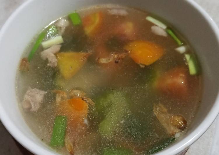 DICOBA! Resep Sup Ayam masakan rumahan simple