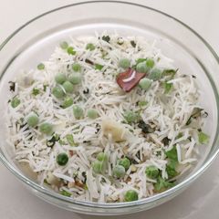 Onion Green Peas Pulao with leftover Rice A picture of Onion Green Peas Pulao with leftover Rice.