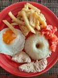 Papas fritas con arroz + pollo a la plancha