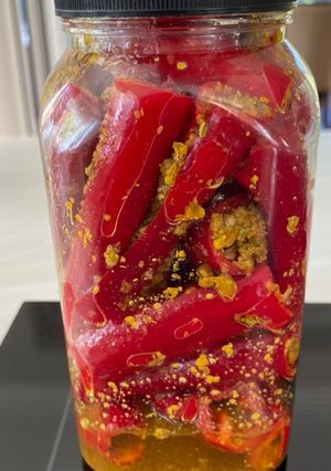 A picture of Red chilli pickle.