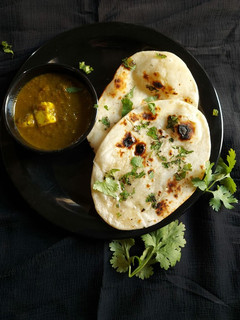 ઇન્સ્ટન્ટ તવા નાન (Instant Tava Nan Recipe In Gujarati) રેસીપી મુખ્ય ફોટો