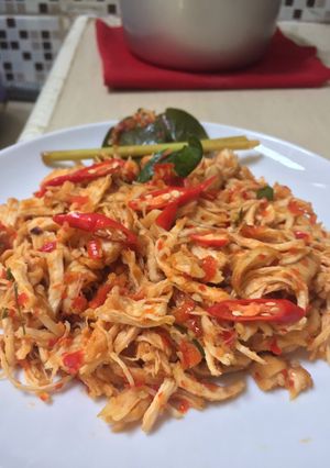 Foto resep Ayam suwir pedas