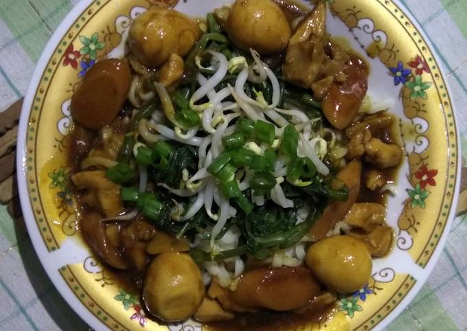 Bagaimana Menyiapkan Mie Kangkung Manis Pedas Gurih yang Bisa Manjain Lidah