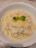 Spaghete cu carne tocată și cremă de brânză