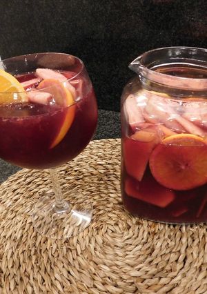 A picture of Sangria.