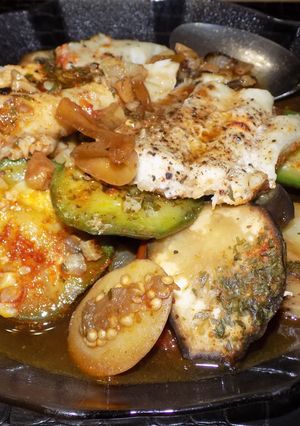 Una foto de Tajine Marroquí (pescado y verduras)