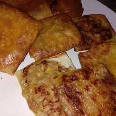 A picture of 143. Pisang Wijen Kulit Lumpia.