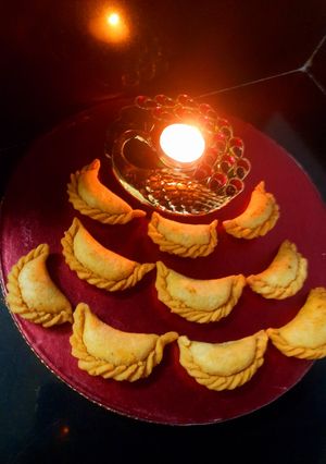 A picture of Dryfruit Gughara.