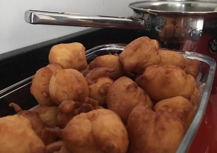 Bolinhos de chuva de banana