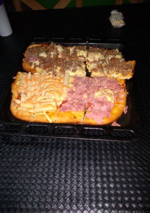 Una foto de Pizza múltiples☺️