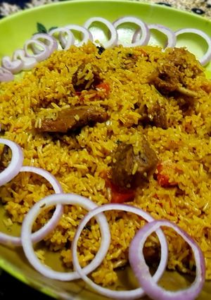A picture of Mumbai style mutton pulao.