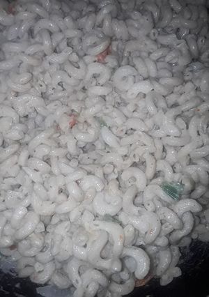 A picture of Creamy macaroni.