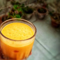 A picture of Mango shake.