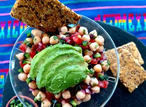 Una foto de Ceviche de garbanzos