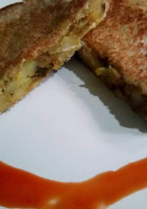 A picture of Potato sandwich.