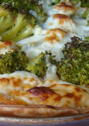 Una foto de Quiche de calabaza y brócoli al gratín