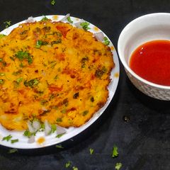 A picture of Oats Chilla. (Besan Oats Chilla).