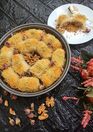 A picture of Kunefa filled with Walnuts.