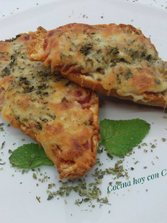 Una foto de Pan pizza/Panini