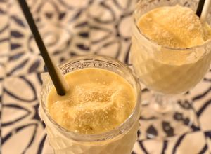 Foto principal de Sorbete de piña colada sin alcohol