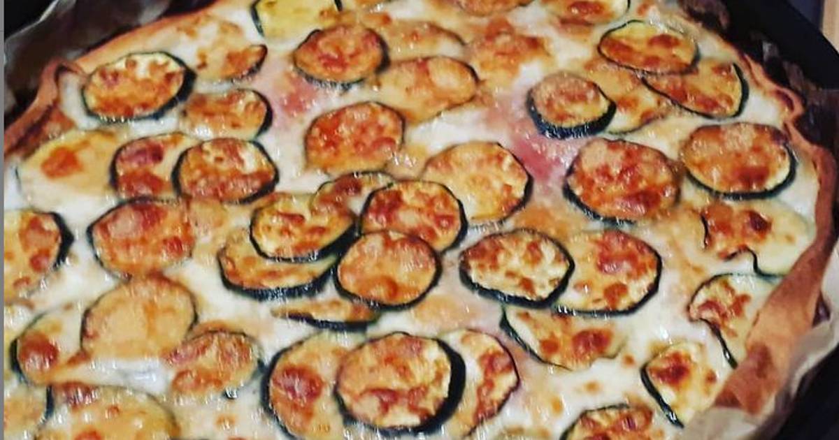 Ricetta Torta salata di pasta brisé farcita con prosciutto cotto