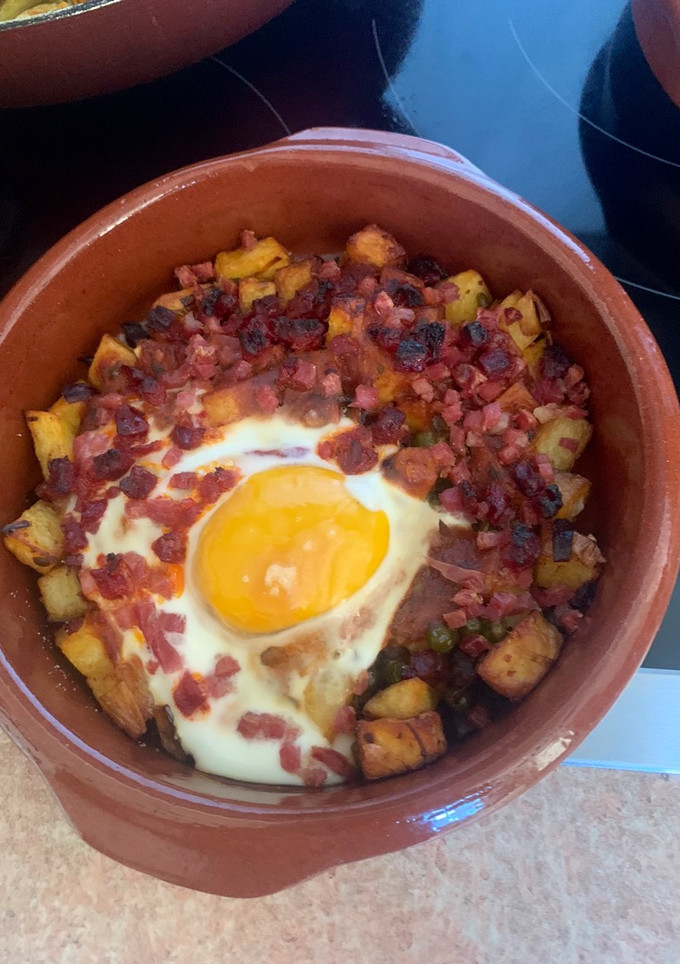 Una foto de Huevos a la flamenca