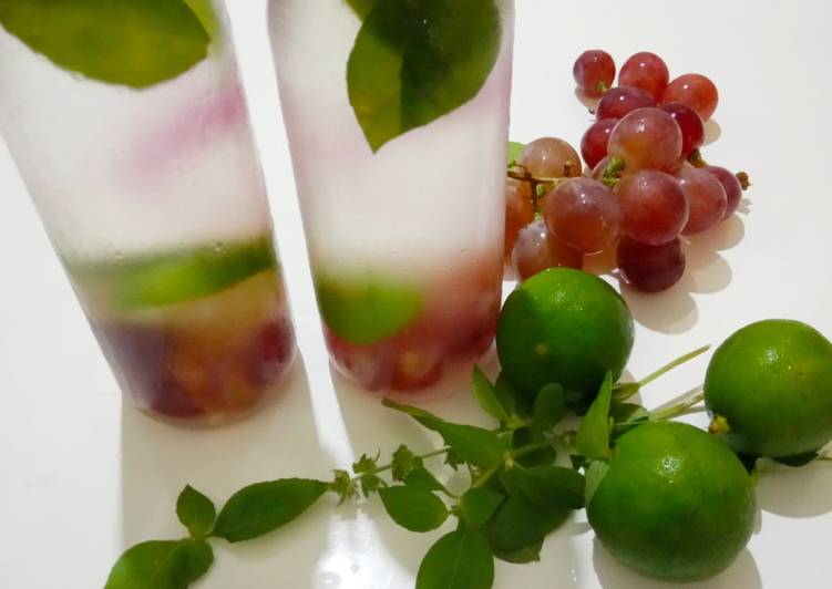 Infused water anggur kemangi jeniper
