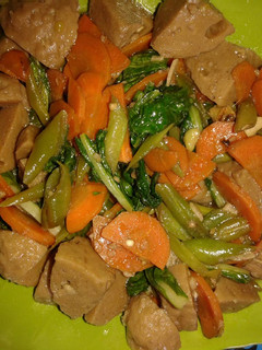 Foto resep Tumis Wortel Buncis Bakso