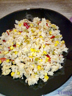 A picture of Fried Rice with Egg.